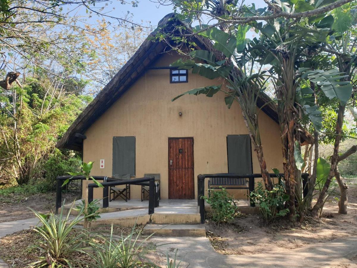 Pumusa Bushcamp Villa Hluhluwe Exterior photo