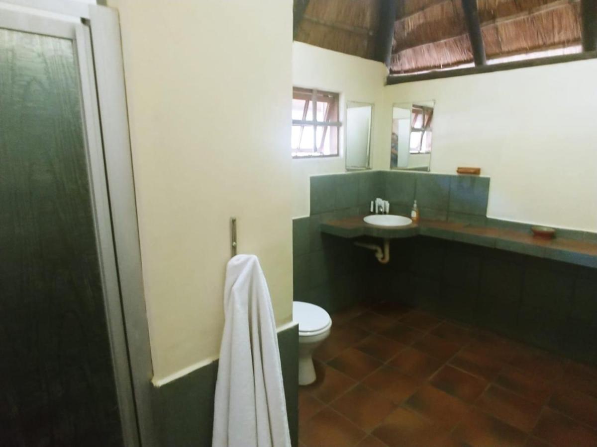 Pumusa Bushcamp Hluhluwe Exterior photo