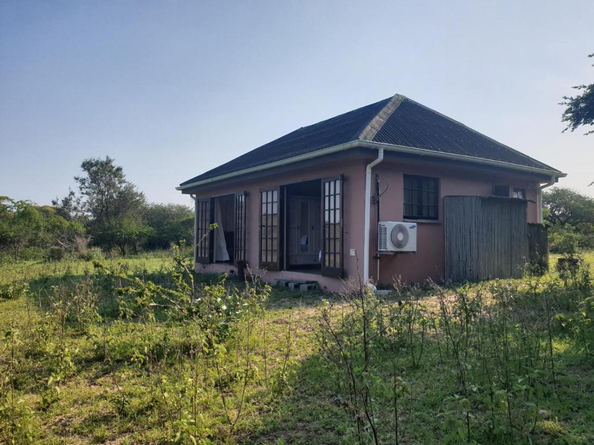 Pumusa Bushcamp Villa Hluhluwe Exterior photo